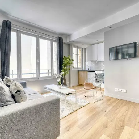 Appartamento Beautiful Loft, Champs Elysee, Parigi